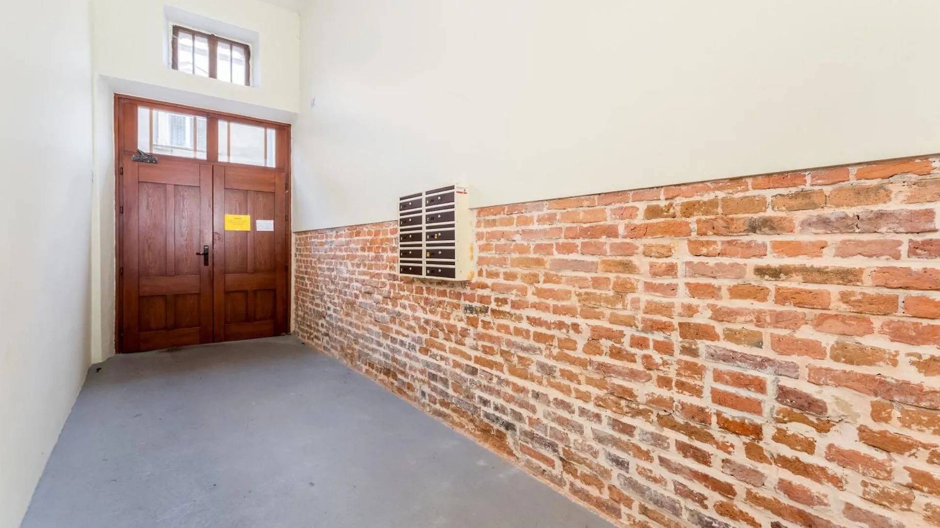 Vistula River Apartment With Mezzanine Krakow Poland
