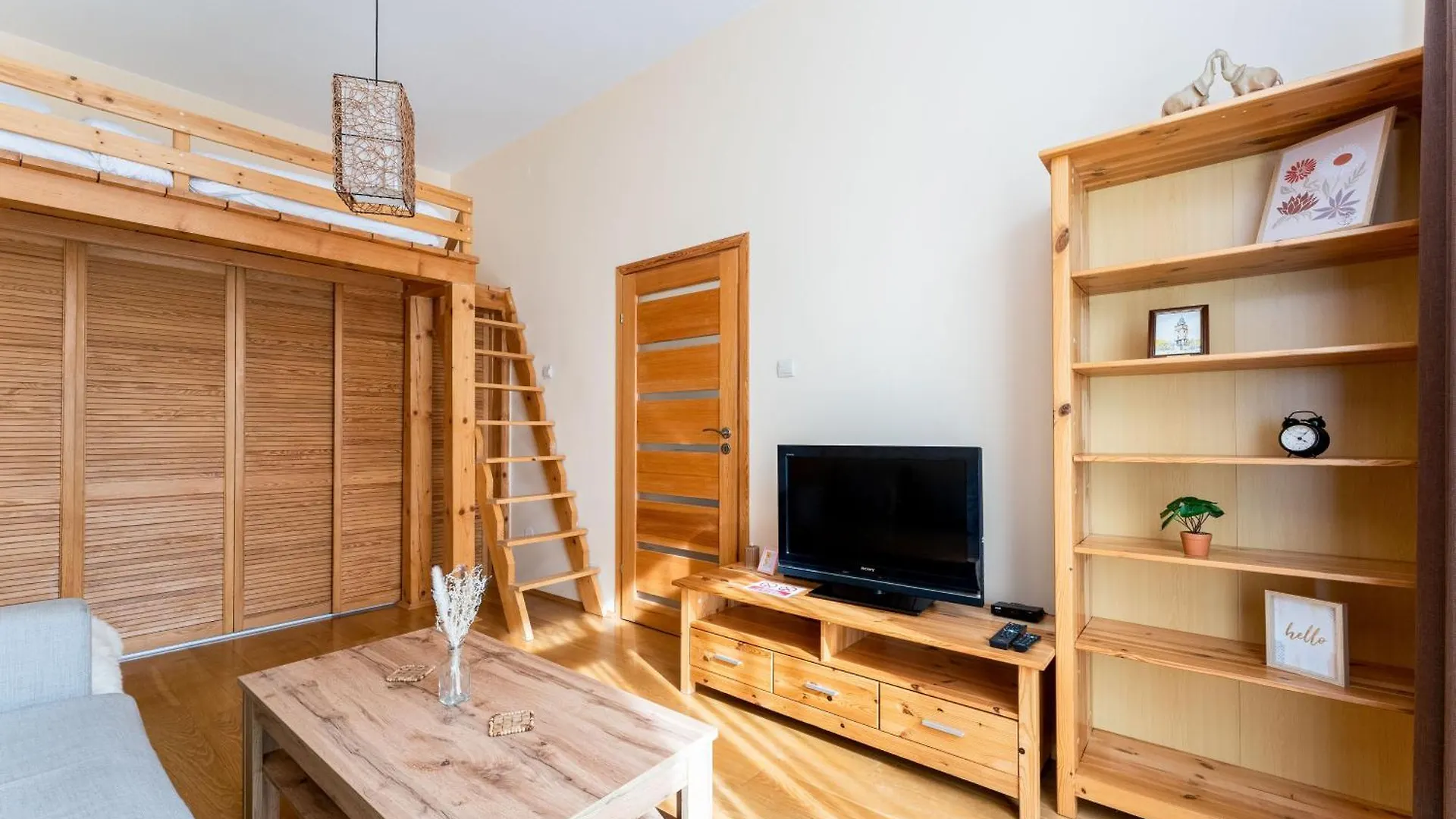 Vistula River Apartment With Mezzanine Krakow